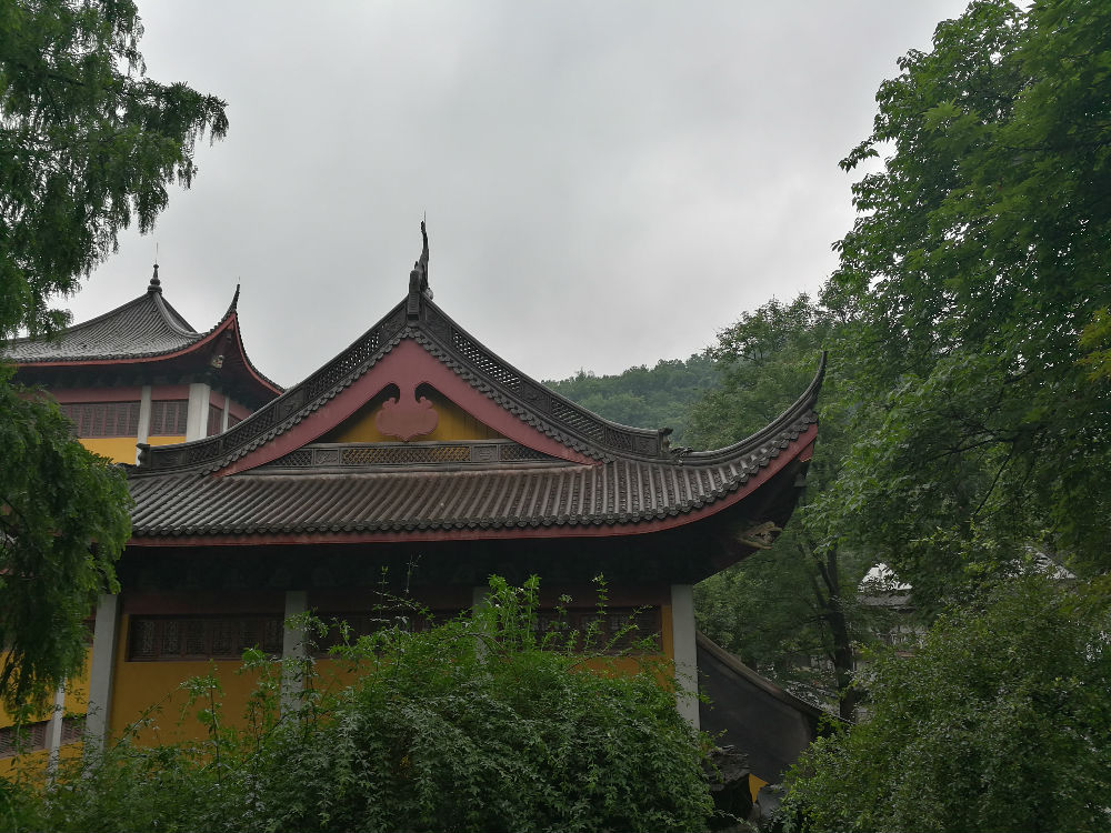 溪山依旧历史人生皆尘埃 溪山依旧历史人生皆尘埃