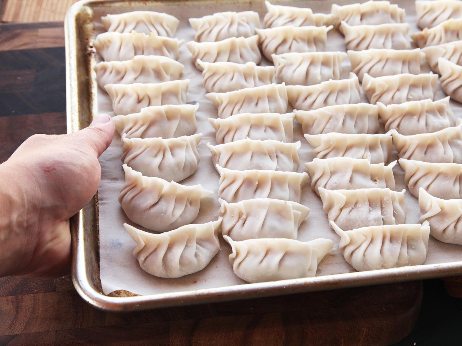 20150309-gyoza-how-to-japanese-dumpling-recipe-29.jpg