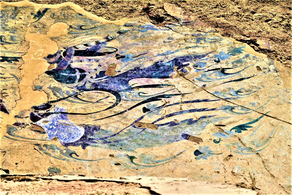 科学网—六、小巧玲珑的天水麦积山石窟：我国四大石窟之一，在仅142米高的孤独小山上完成一万多身泥塑石雕和一千余幅壁画 - 高登义的博文