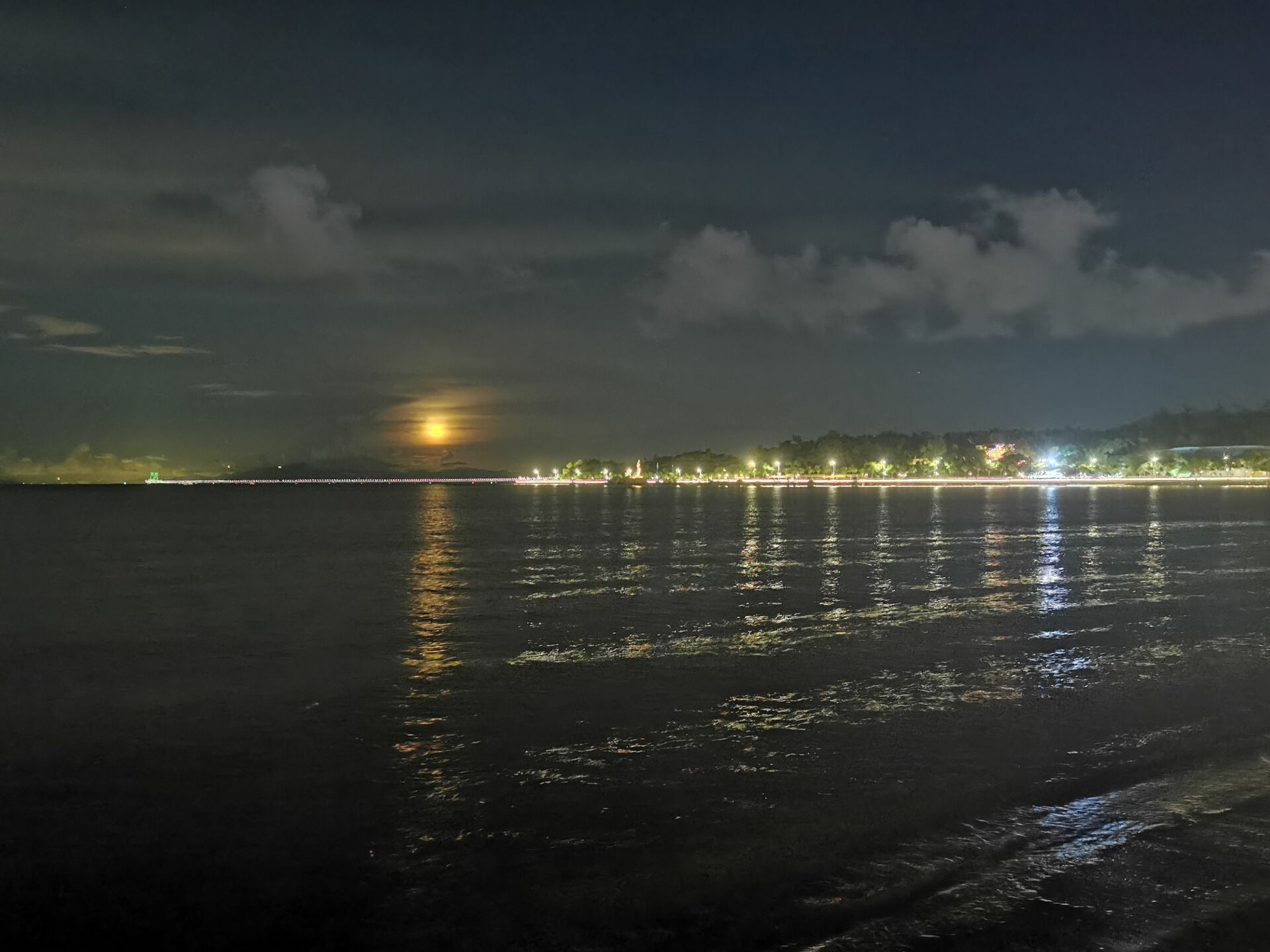 珠海香炉湾夜景12.jpg
