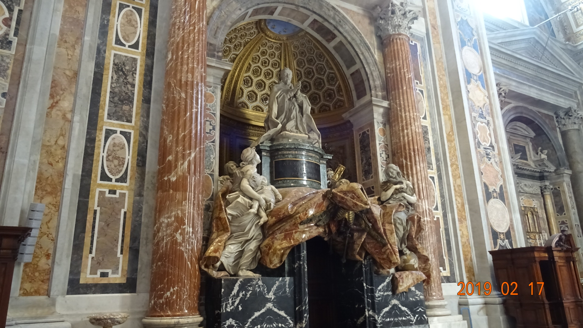 名作过眼：圣伯多禄大教堂中的贝尔尼尼雕塑作品2.JPG