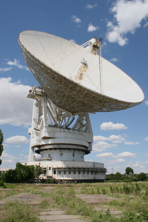 The 70 meter Evpatoria Planetary Radar radio telescope Crimea 4 interstellar 199.jpg