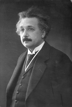 Albert-Einstein britannica_С.jpg