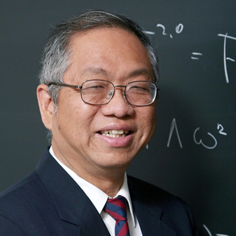 Shing-Tung Yau Wolf Prize Laureate in Mathematics 2010.jpg