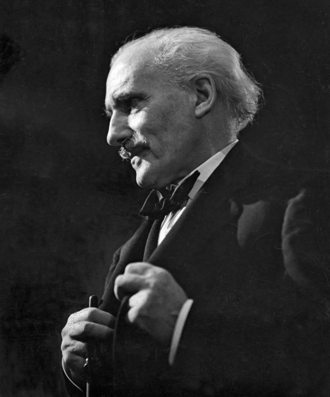 Arturo Toscanini 33 Arturo-Toscanini-Italian.jpg