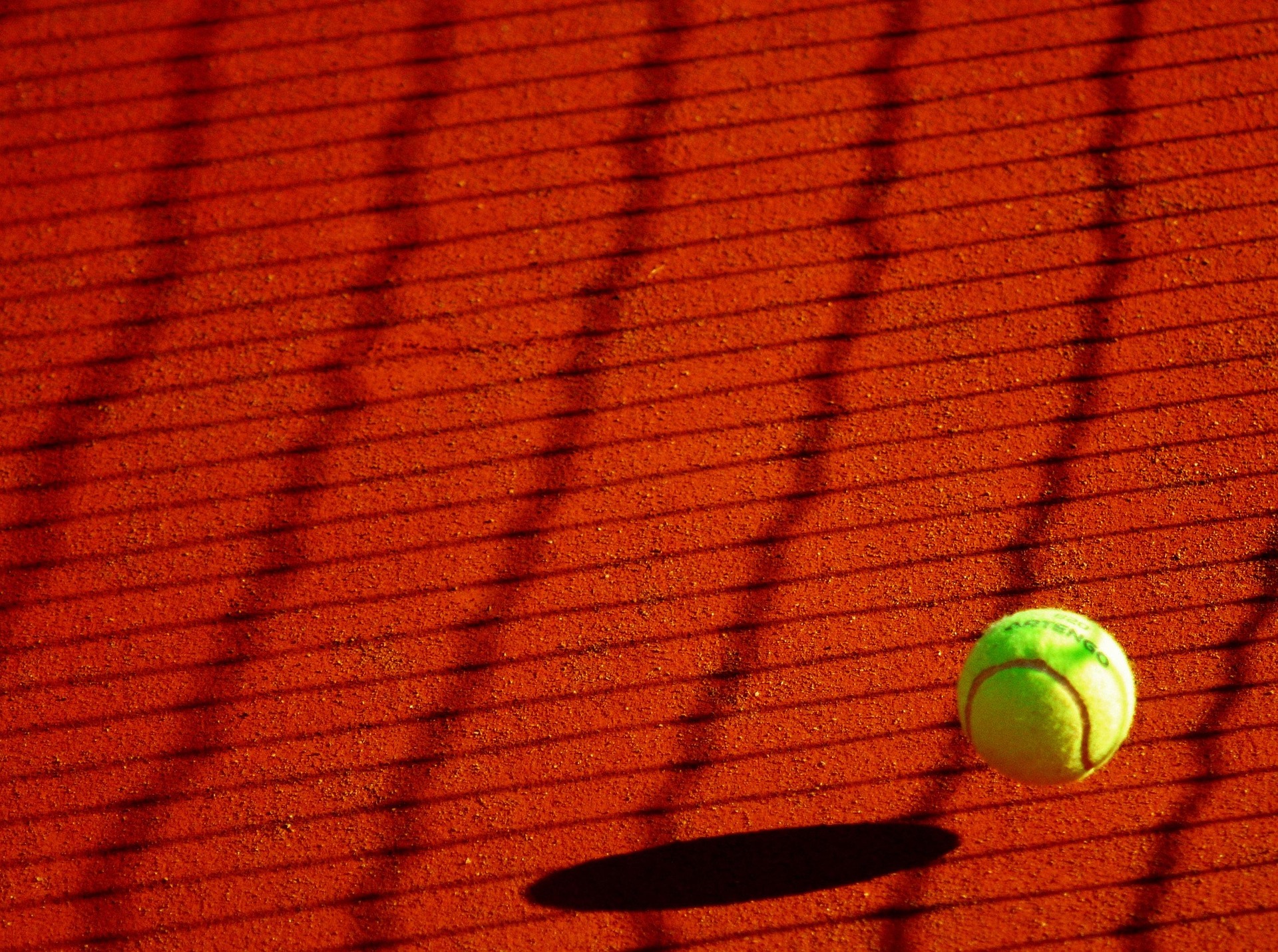 tennis-178696_1920.jpg