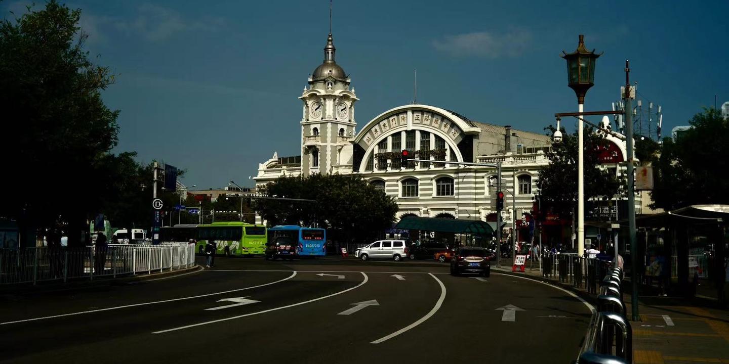 v2-0bc8349451441f13197eb1e4f42a28e7_1440w.jpg