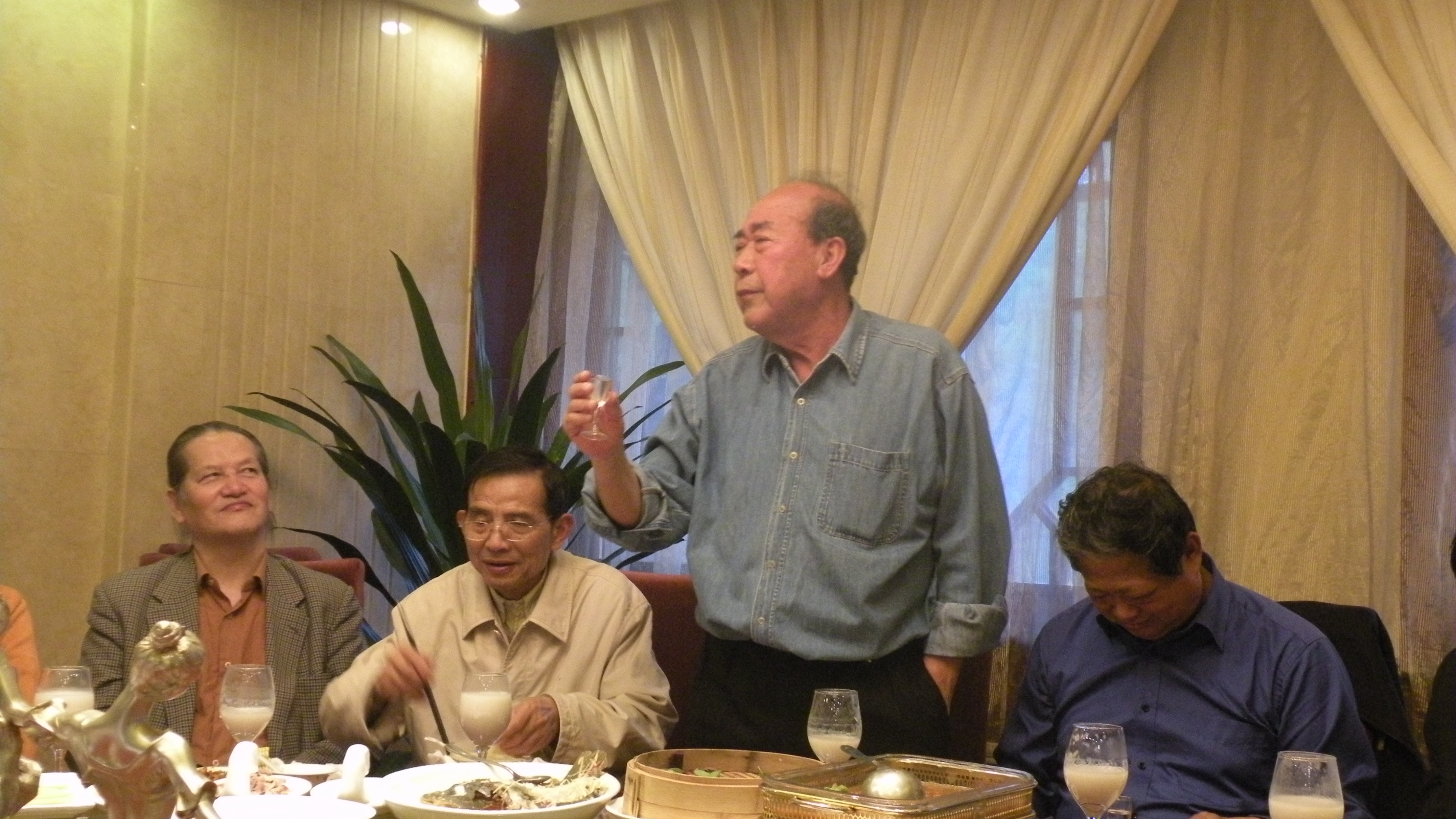 DSCN8595.JPG