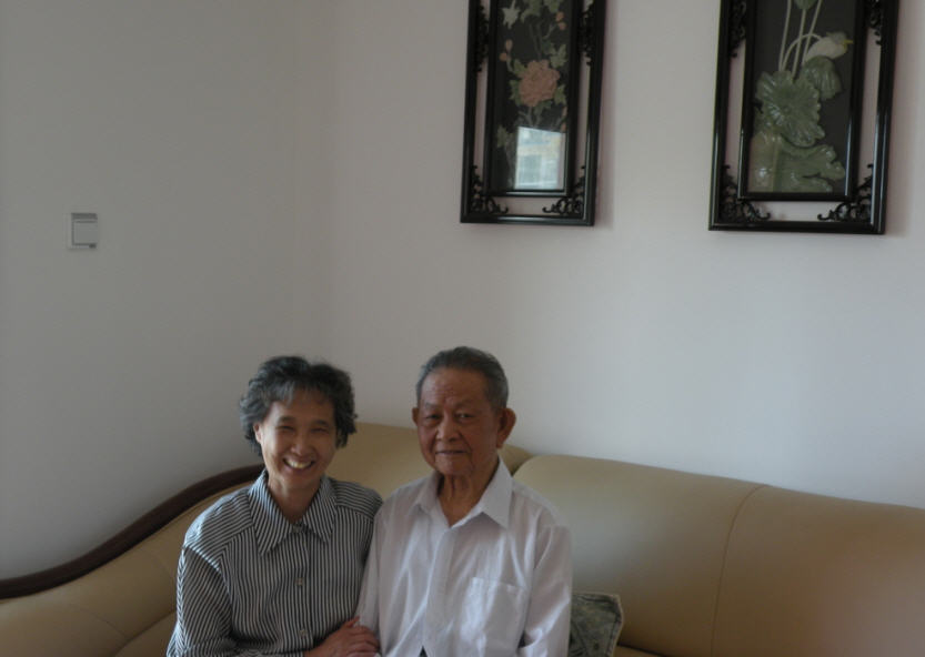 caihuying09-06-10A.jpg