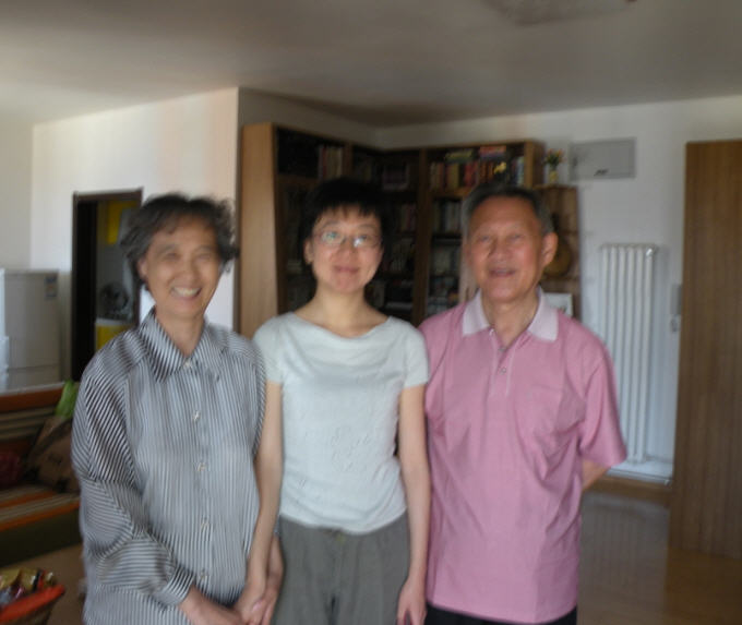 caihuying09-06-10L.jpg