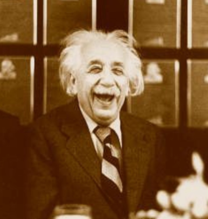 albert-einstein-tongue-and-his-sense-of-humor_副本.jpg