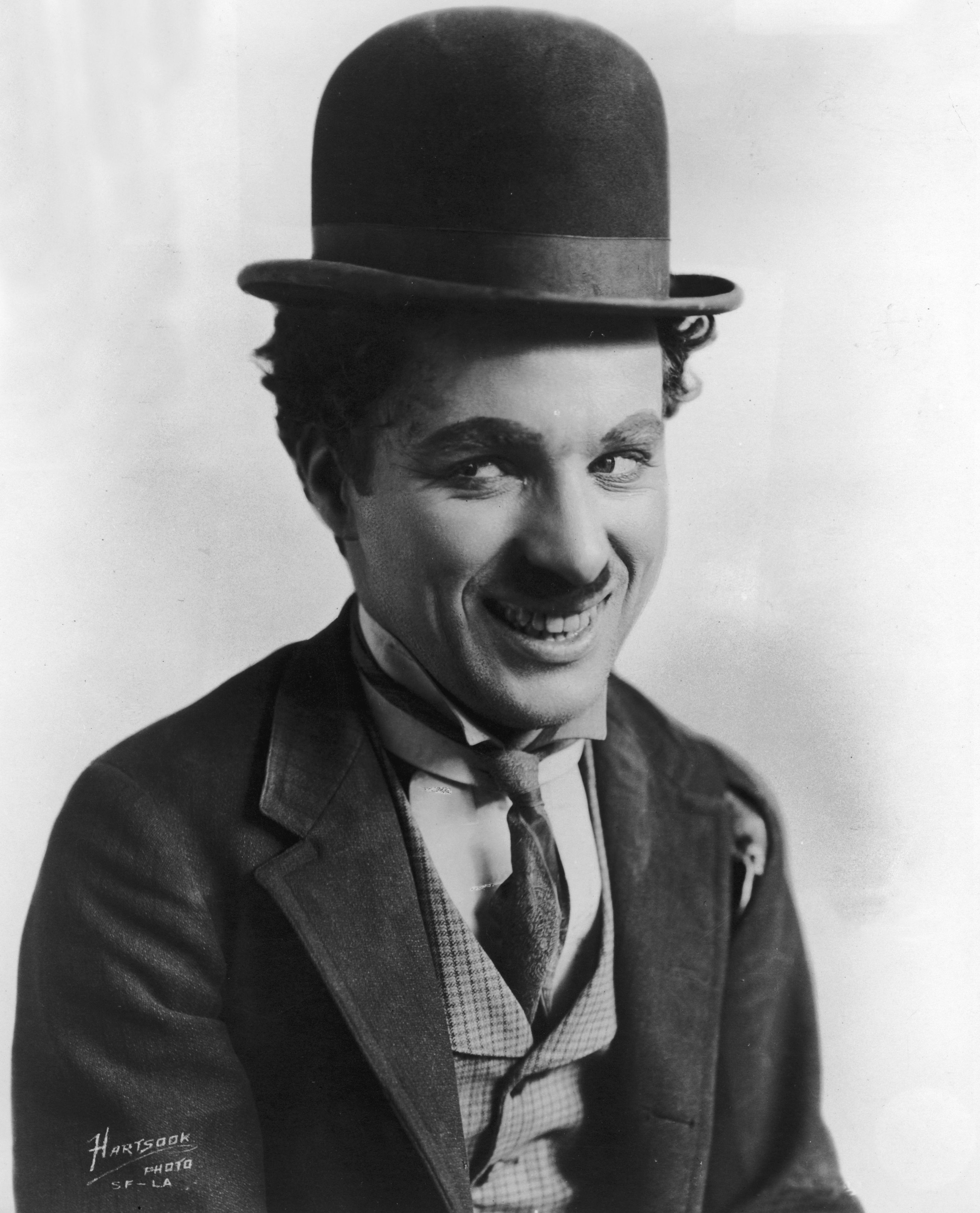 chaplin1-56a48be05f9b58b7d0d77f69.jpg