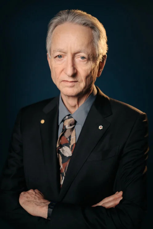 Geoffrey Hinton Nobel Prize in Physics 2024 165768-portrait-medium.jpg