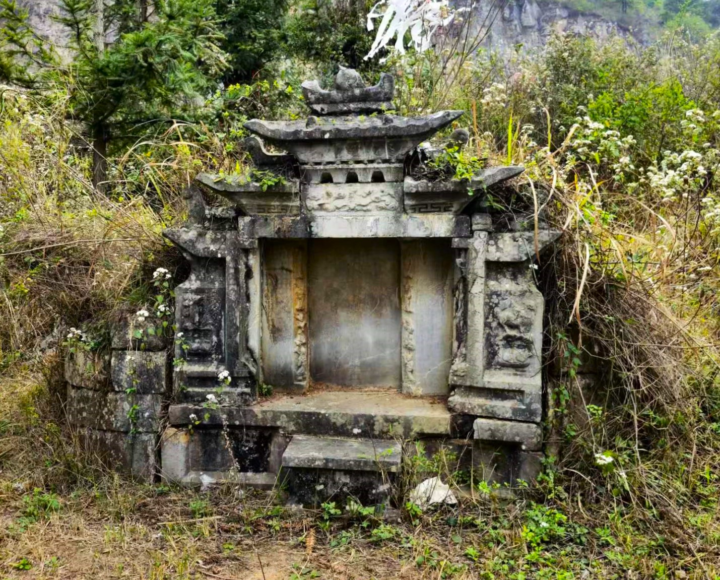 ���ٺ�Ĺ 1.jpg