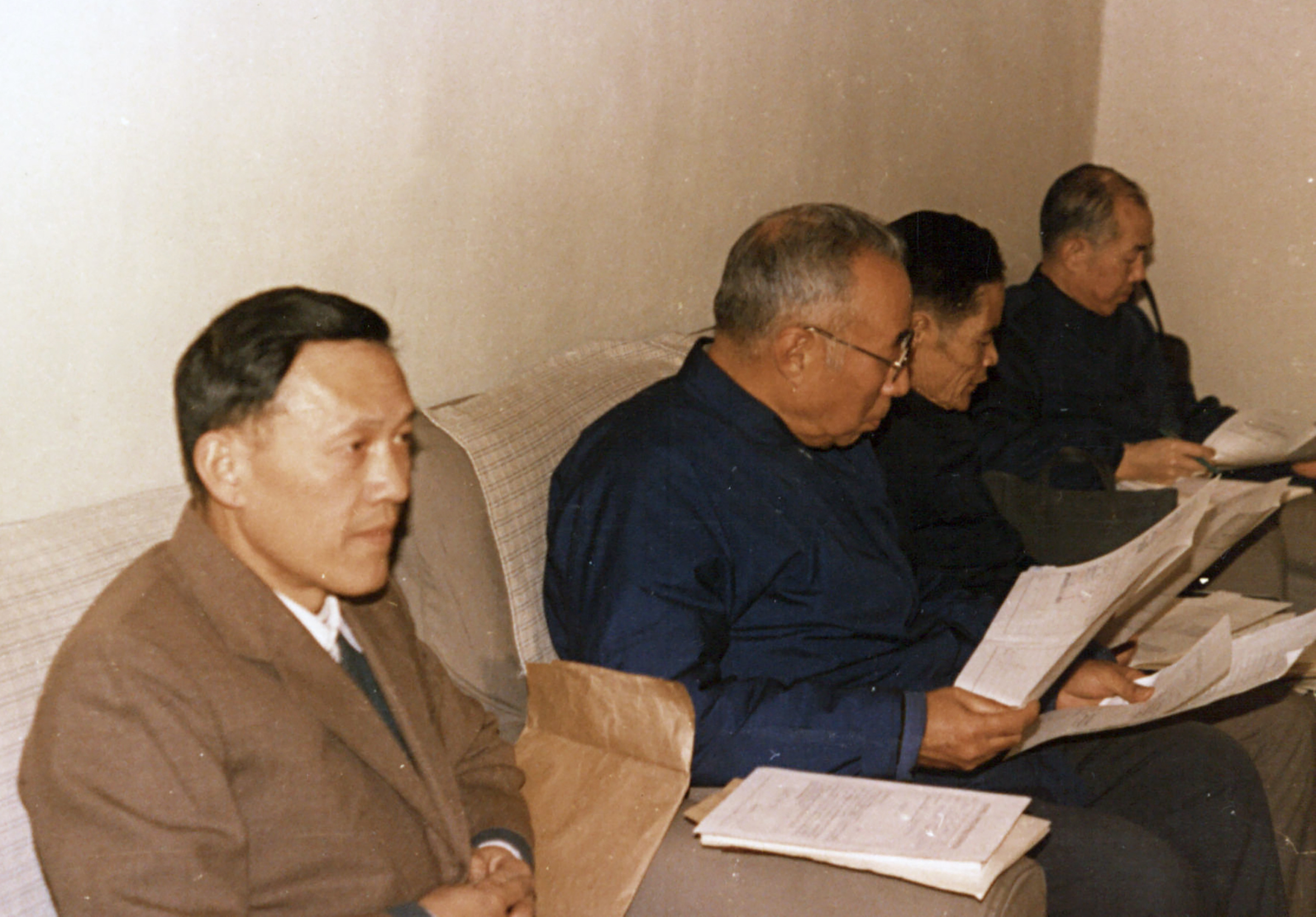 3.2 BlogJY07-04-20Dc.jpg