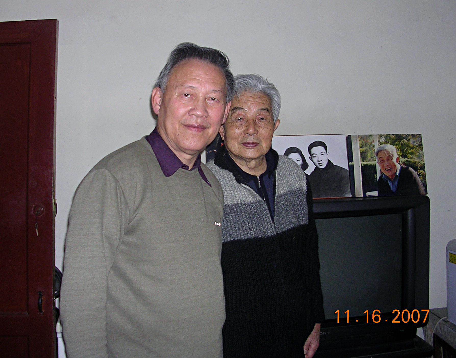 13.6 2007.11.16 2007-11-17A 003.jpg