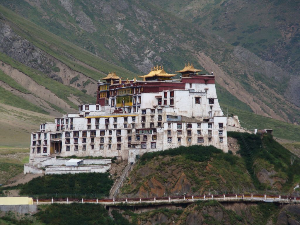 西藏纪行(9) --- 赞丹寺中的老活佛