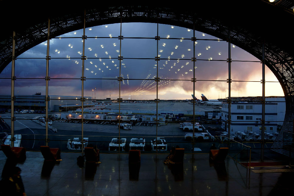 法兰克福机场夜景图片